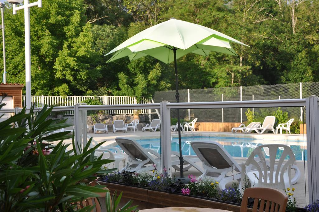 Camping La Digue Chauzon Eksteriør billede