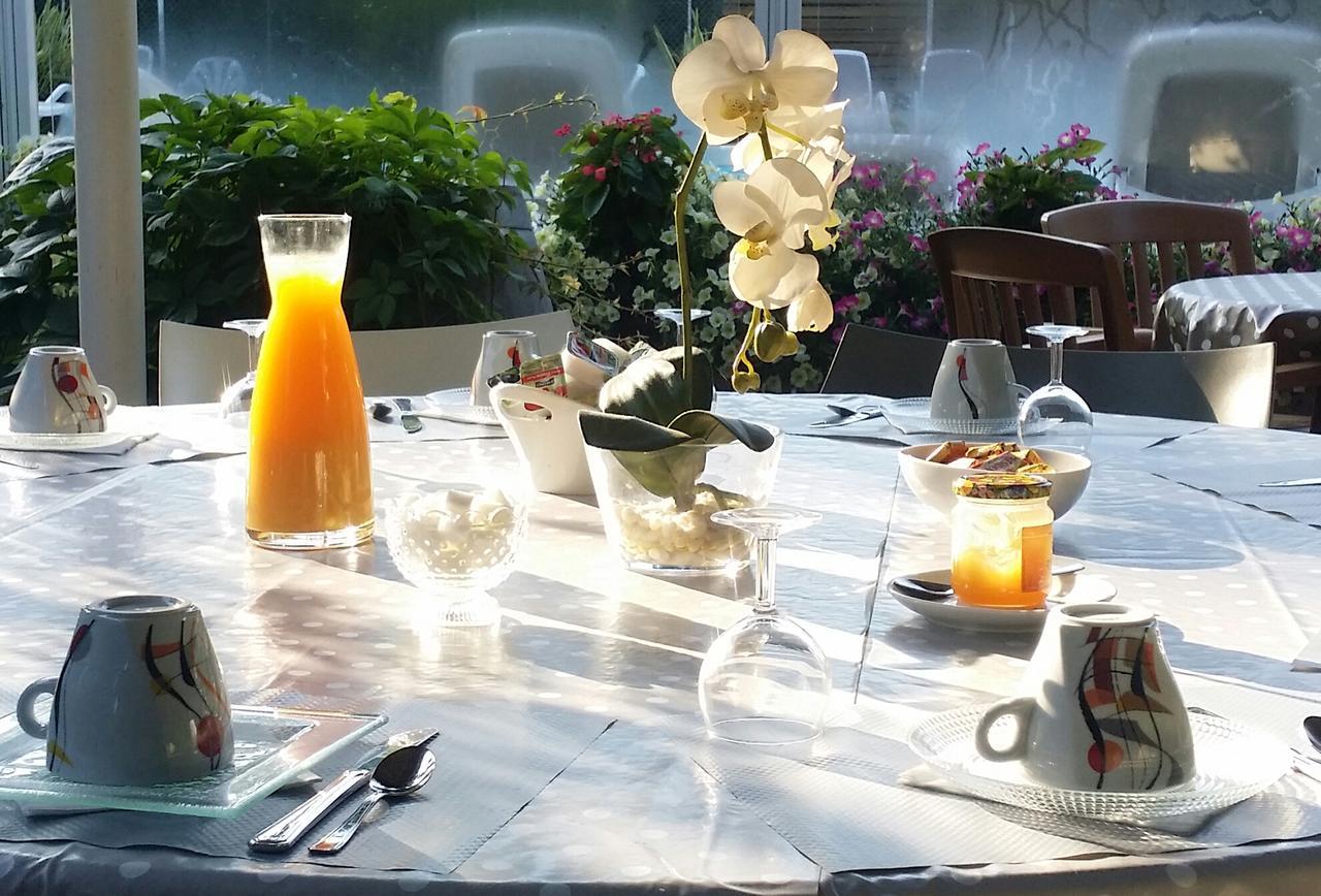 Camping La Digue Chauzon Eksteriør billede